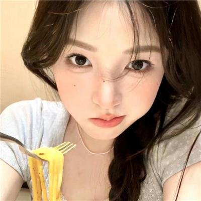 兰闺飞凤海报
