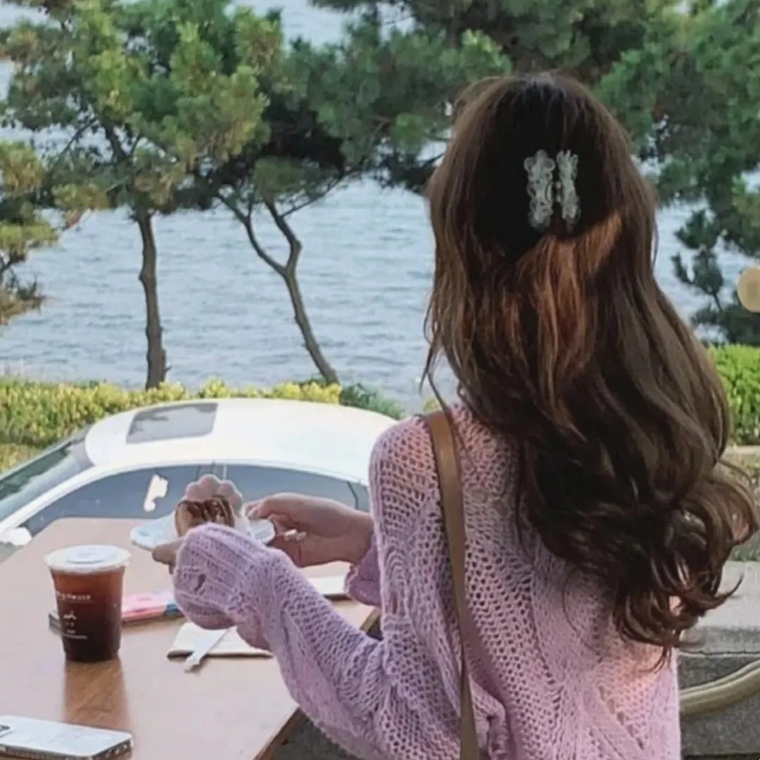 十三座湖海报